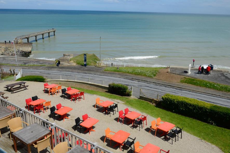 Hotel Logis Du Casino Restaurant Le Mathelia Vierville-sur-Mer